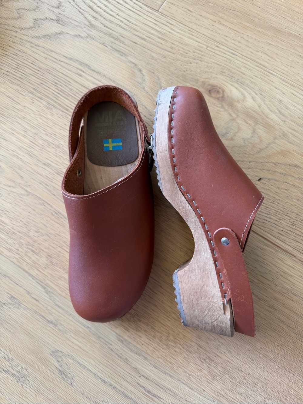 MIA ‘Alma’ Clog VGUC versatile strap made in Sweden
